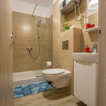 Appartement Nazaru's Sunfun Studio. *